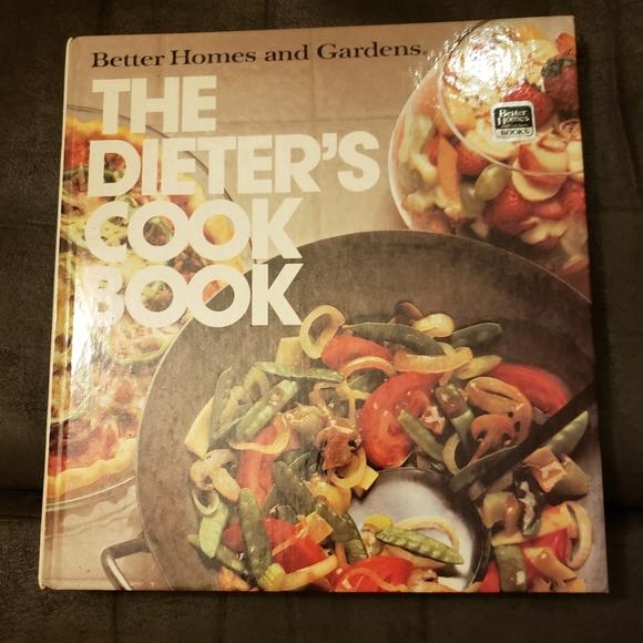 The Dieter's‎ Cook Book Better Homes and Gardens  Hardcover - Picture 1 of 10